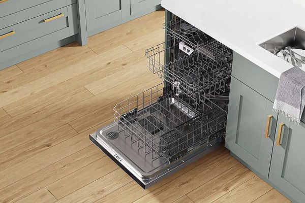 Whirlpool - 24" Top Control Built-In Dishwasher with Stainless Steel Tub, Large Capacity & 3rd Rack, 47 dBA - Stainless steel - Image 25