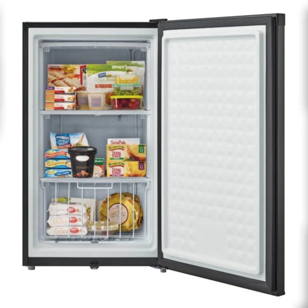 Whynter 3.0 cu. ft. Energy Star Upright Freezer with Lock - Black - Image 7