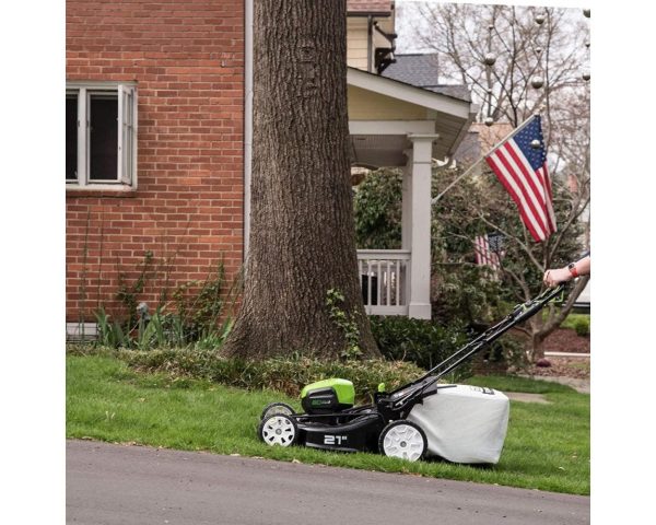 80V Cordless 21" Self-Propelled Brushless Lawn Mower | Greenworks - Image 12